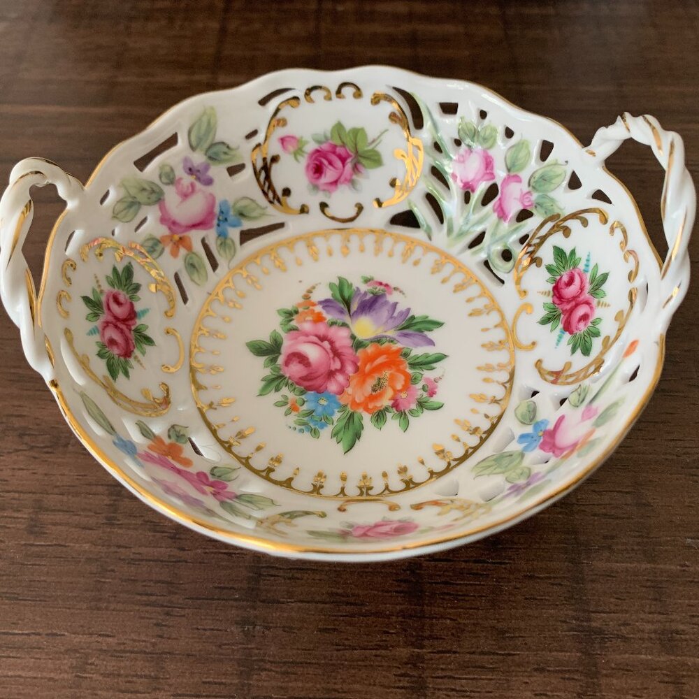 Royal Danube #1886 Floral Bowl